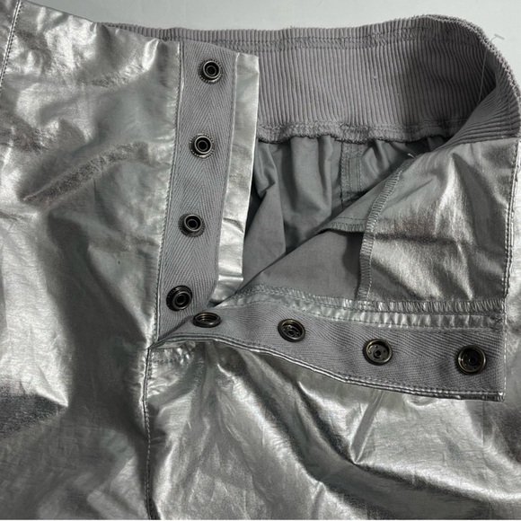 NWOT Free People Movement Mesmerize Me Shine Pants Size Medium - Picture 7 of 12
